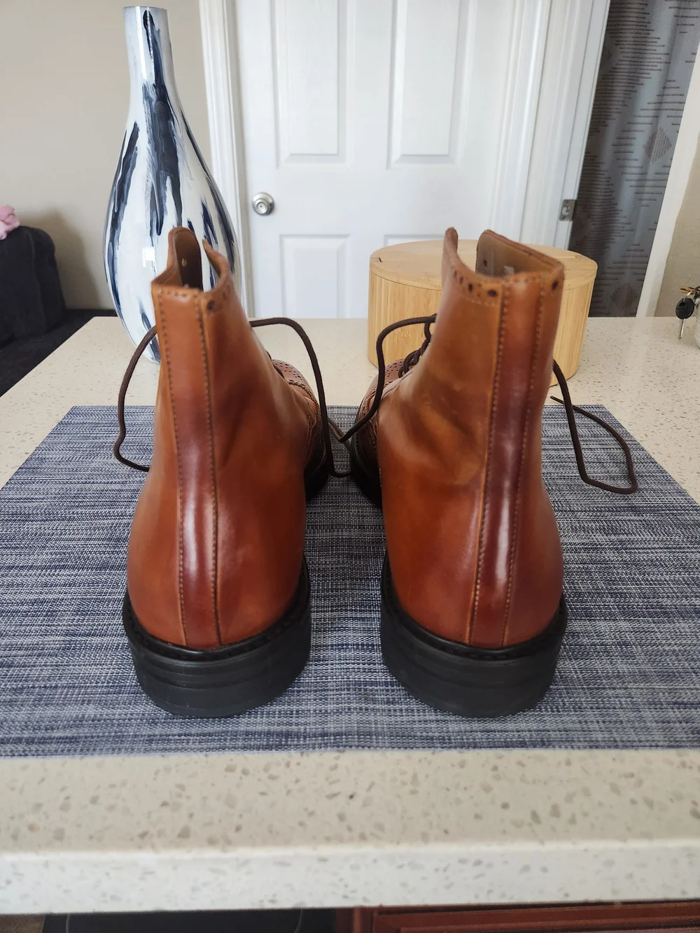 Magnanni Tan Leather Brogue Chukka Boots